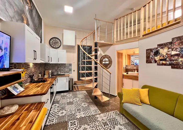 Amber - Highlights And Appartement