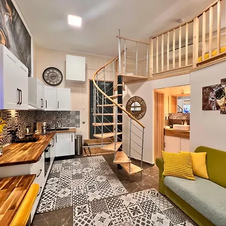 Amber - Highlights And Apartamento