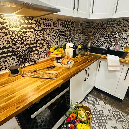 Amber - Highlights And * Nice