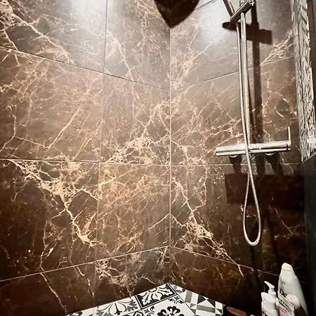 Amber - Highlights And