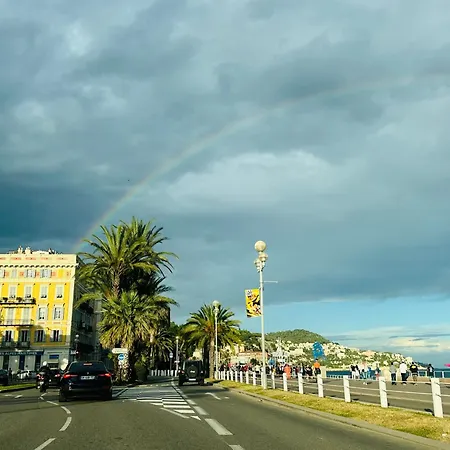 Amber - Highlights And Apartment Nizza