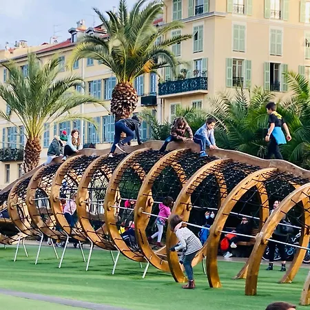 Amber - Highlights And * Nizza