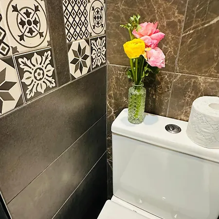 Amber - Highlights And * Nizza